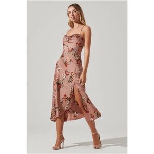 ASTR The Label Gaia Floral Midi Dress Dark Blush Floral Pink Womens Size L